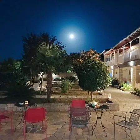 Bella Terra Nature Living Ασπροβάλτα